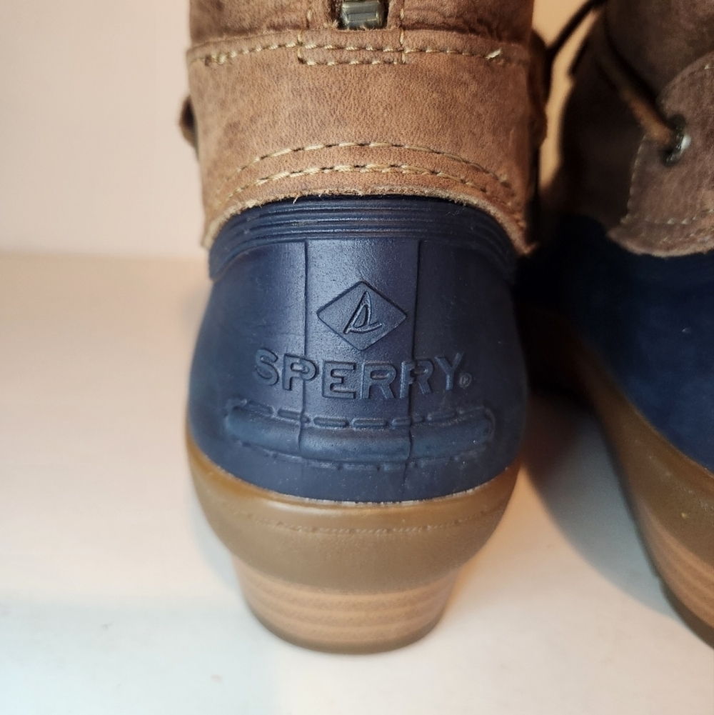 Used Sperry Women's Duck boots size 7 1/2 - Picture 7 of 16